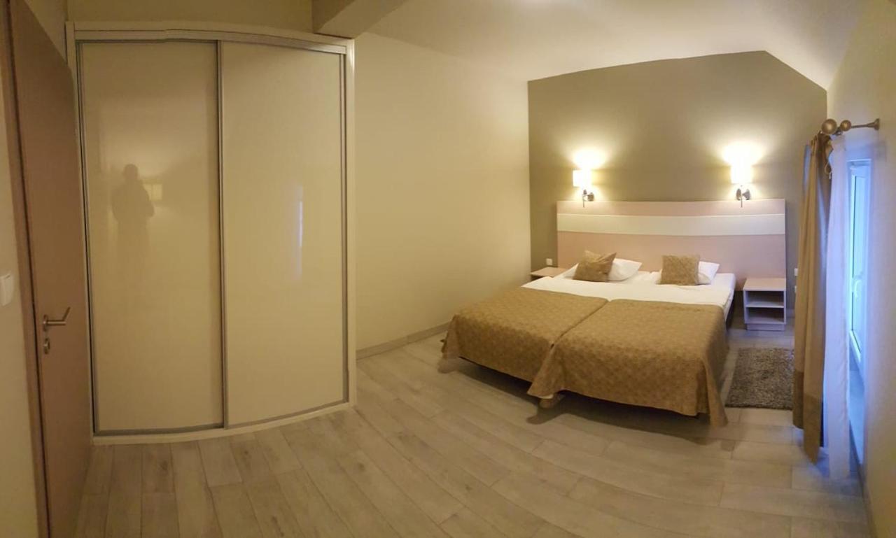 Atrakcyjny Apartament Czarna Gora Stronie Śląskie Extérieur photo